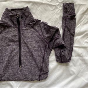 Lululemon quarter zip, size 4